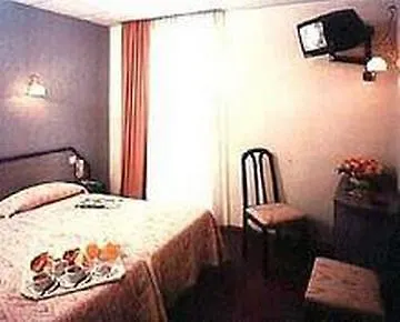 Hotel Esprit D'Azur Nice 3*,